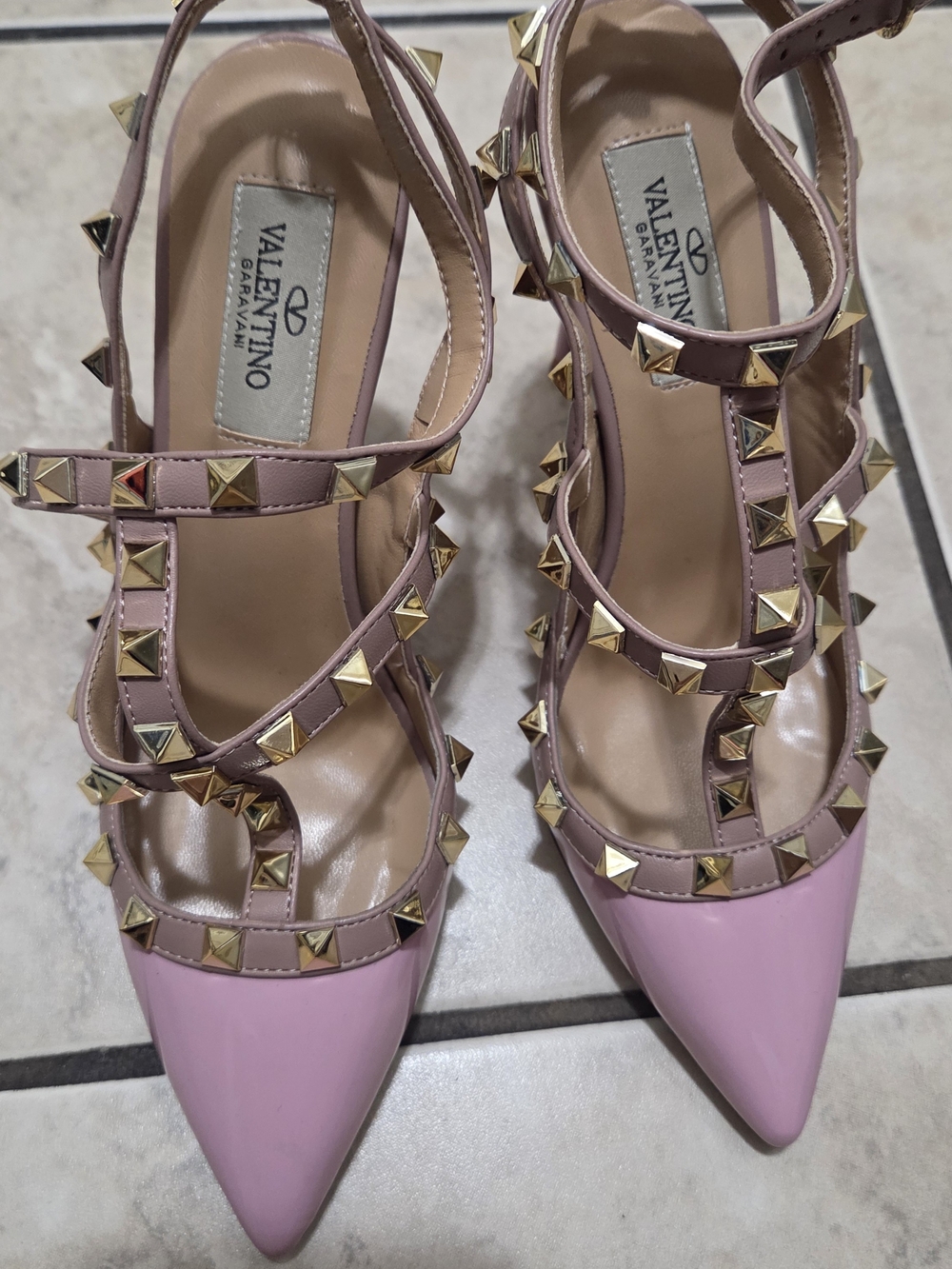 Valentino Rockstud Pink Patent Leather Pumps - Copy